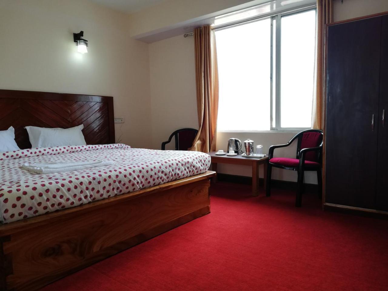Hotel Juniper Dardzsiling Kültér fotó