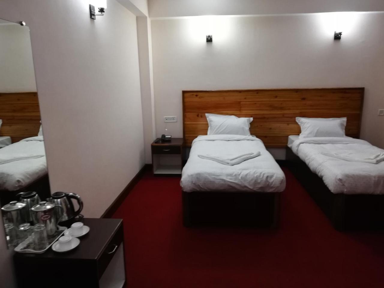 Hotel Juniper Dardzsiling Kültér fotó