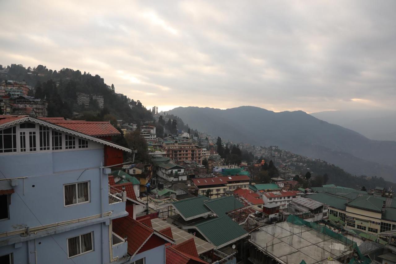 Hotel Juniper Dardzsiling Kültér fotó